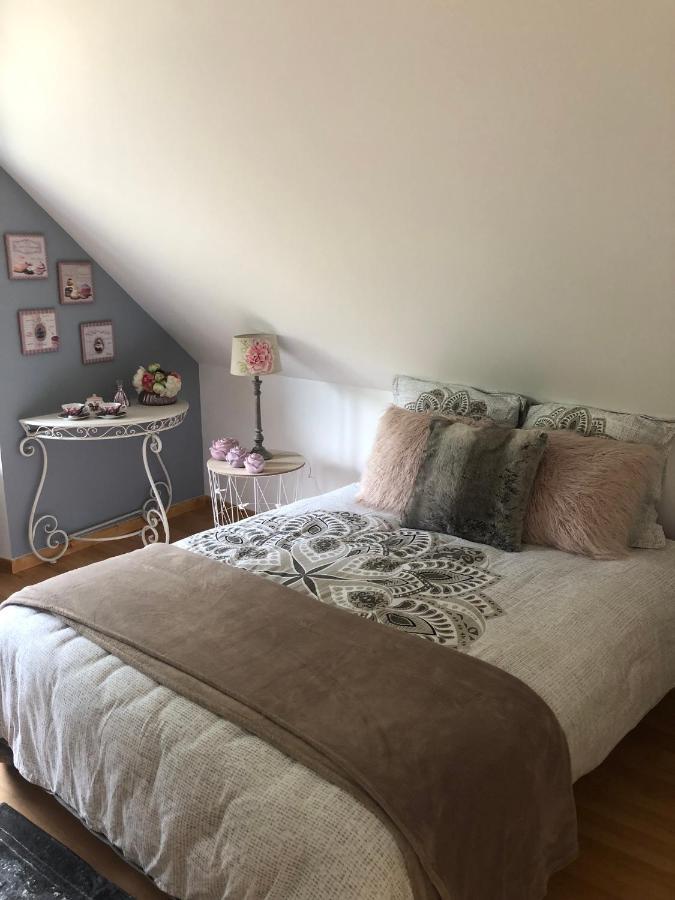 La Demeure Bed & Breakfast Sillé-le-Guillaume Dış mekan fotoğraf